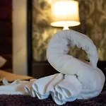 Palomino - Still Rabbit - Hot Tub - Yorkshire * Selby