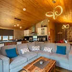 Villa Palomino - Still Rabbit - Hot Tub - Yorkshire