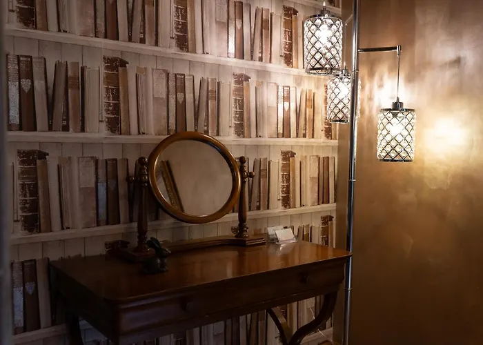 Palomino - Still Rabbit - Hot Tub - Yorkshire *