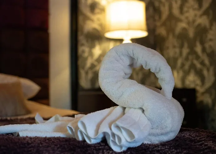 Palomino - Still Rabbit - Hot Tub - Yorkshire * Selby